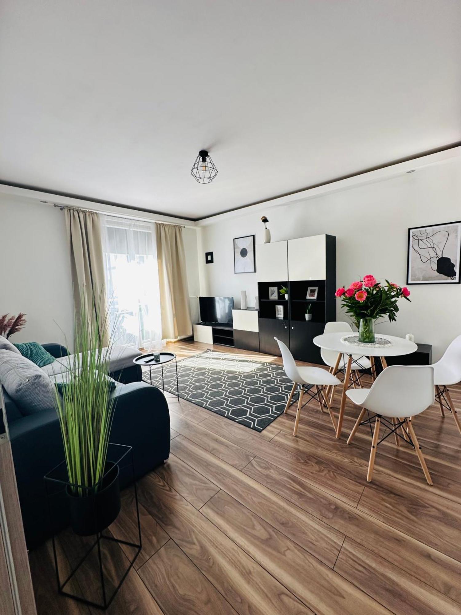City Apartment Czestochowa Centrum 2-Bedroom Luaran gambar