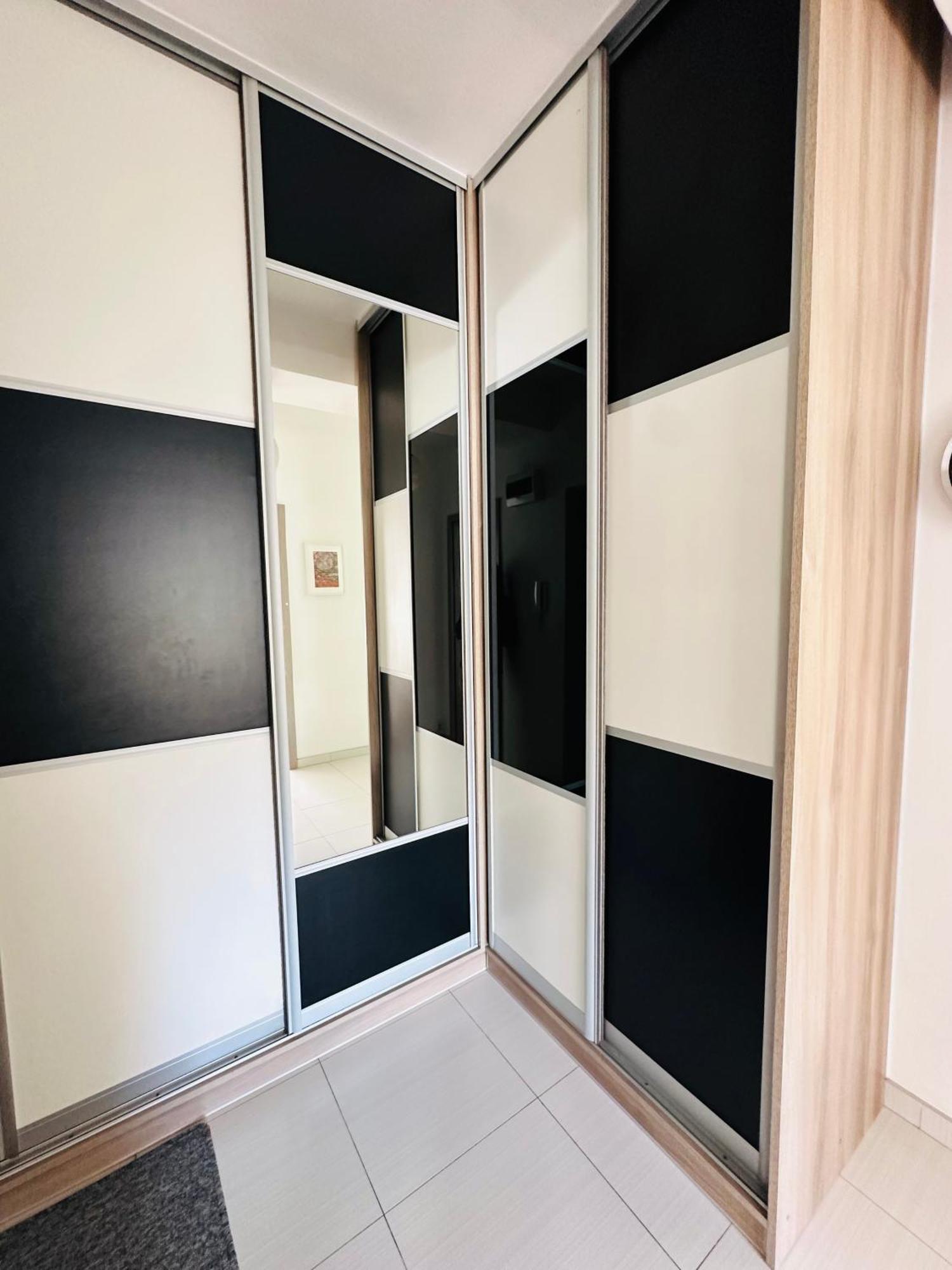 City Apartment Czestochowa Centrum 2-Bedroom Luaran gambar