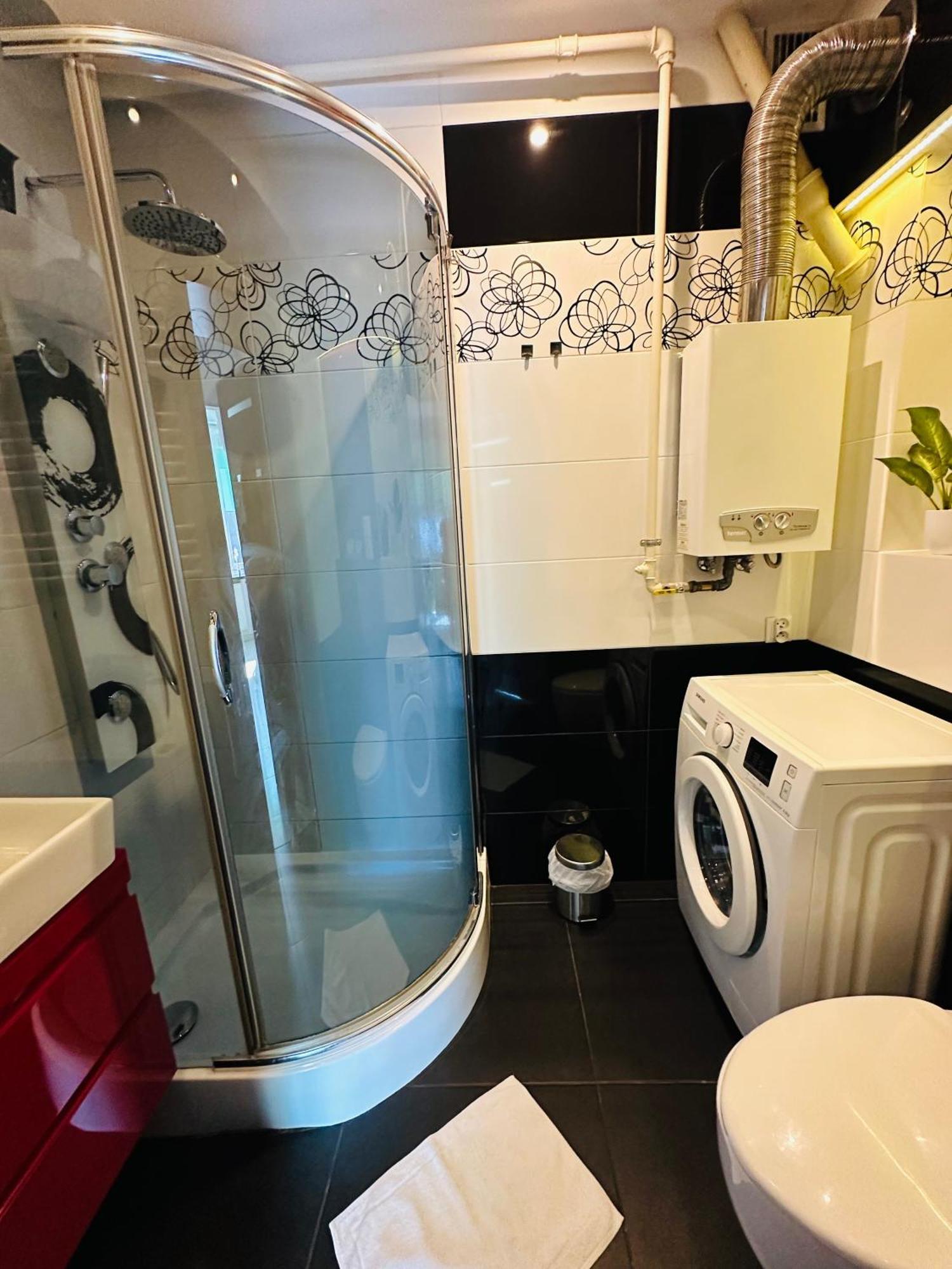 City Apartment Czestochowa Centrum 2-Bedroom Luaran gambar