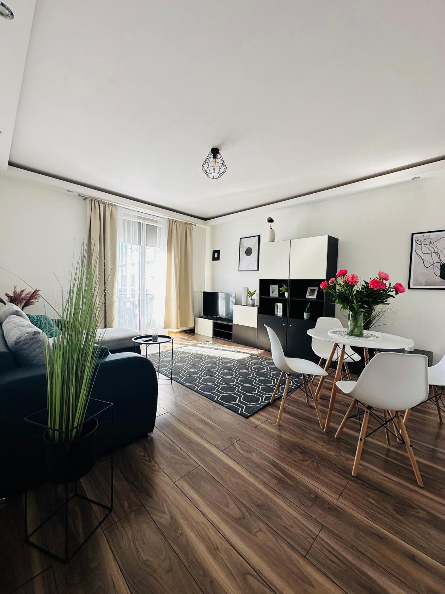 City Apartment Czestochowa Centrum 2-Bedroom Luaran gambar